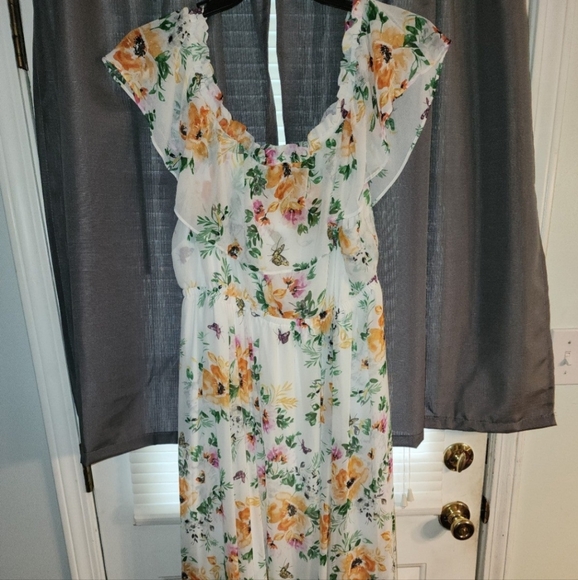 Nwot Torrid floral maxi dress - Picture 2 of 5